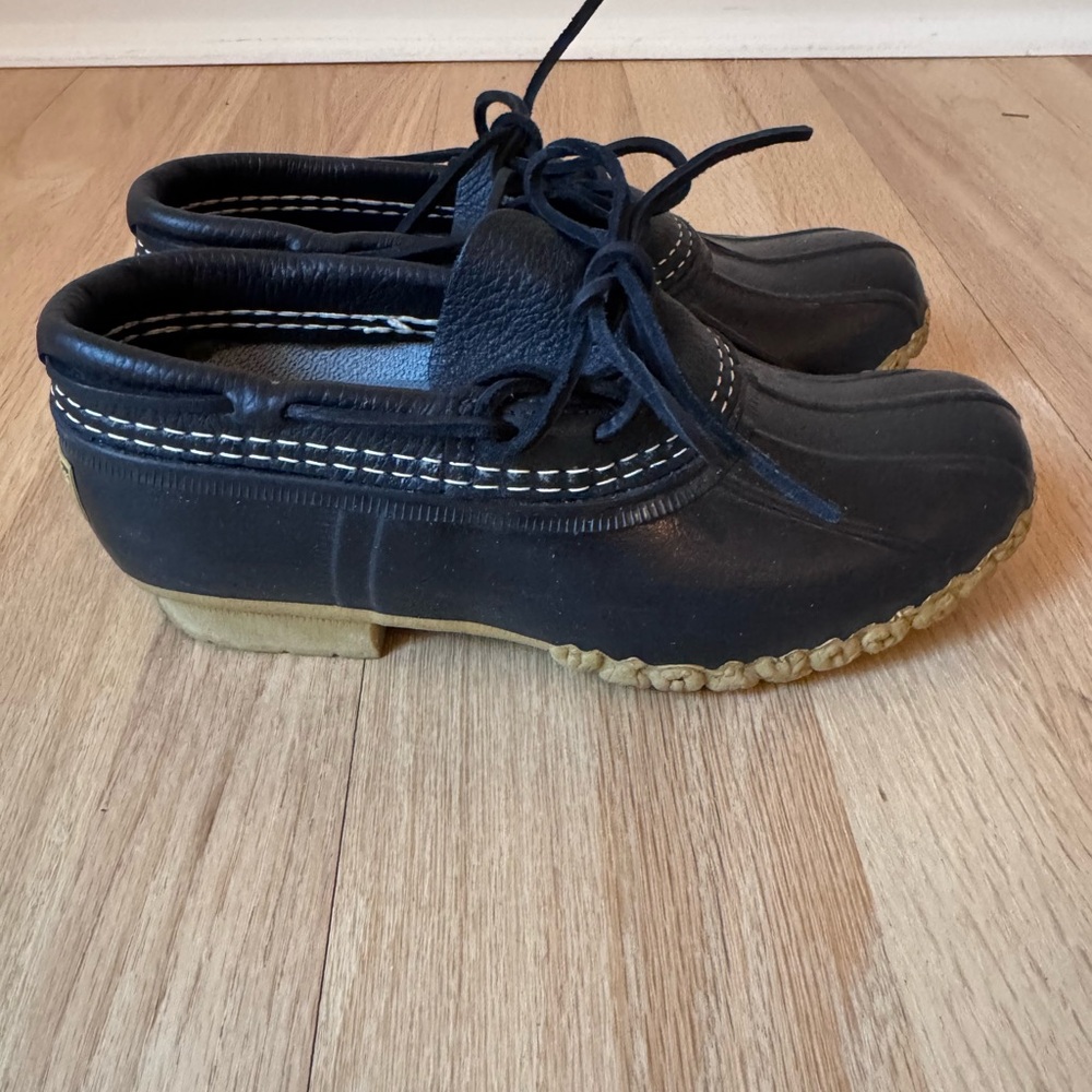 LL Bean Women’s Waterproof Rubber Moc Boots - Size 6M